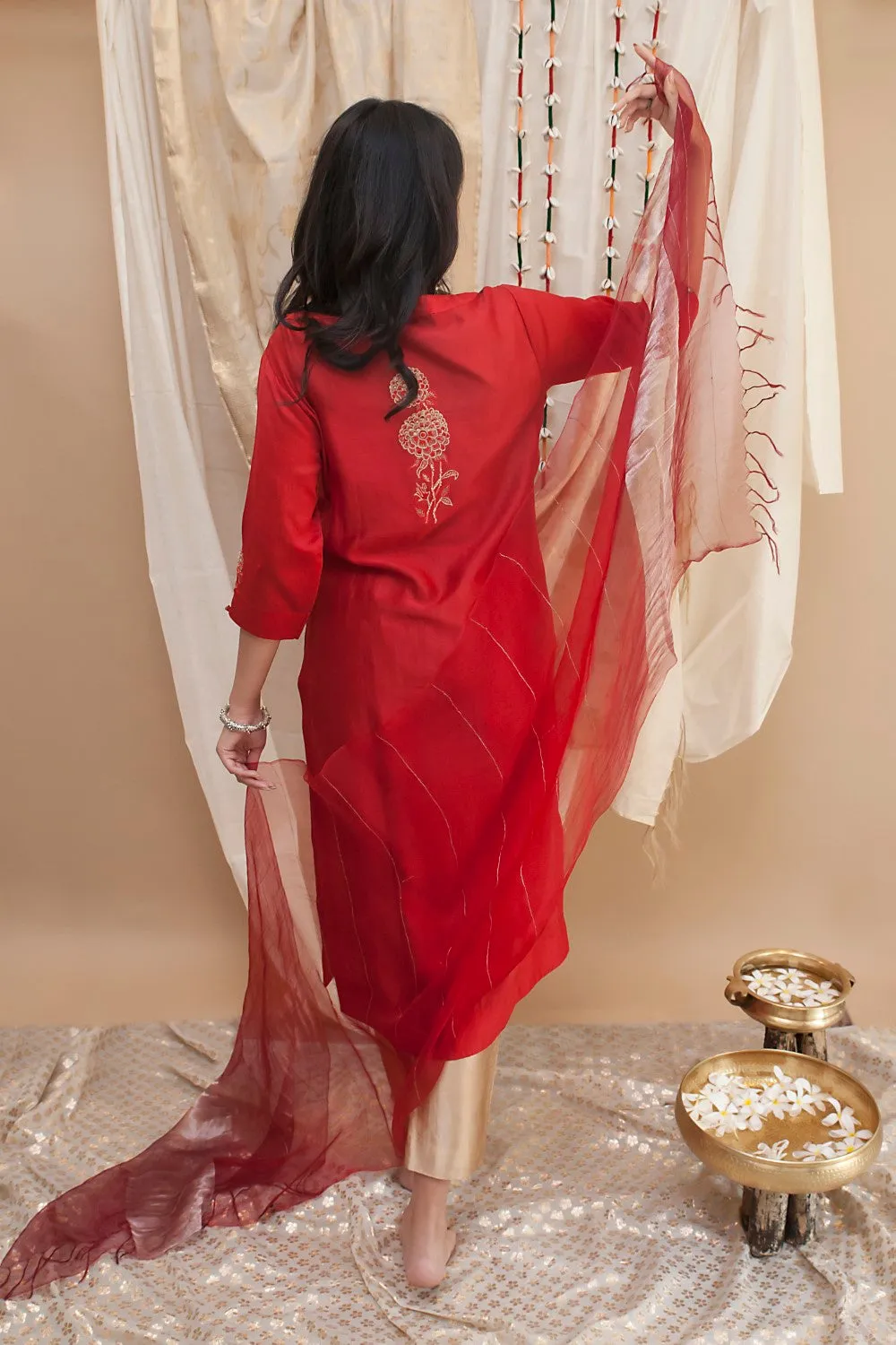 Dahlia kurta with trouser and dupatta