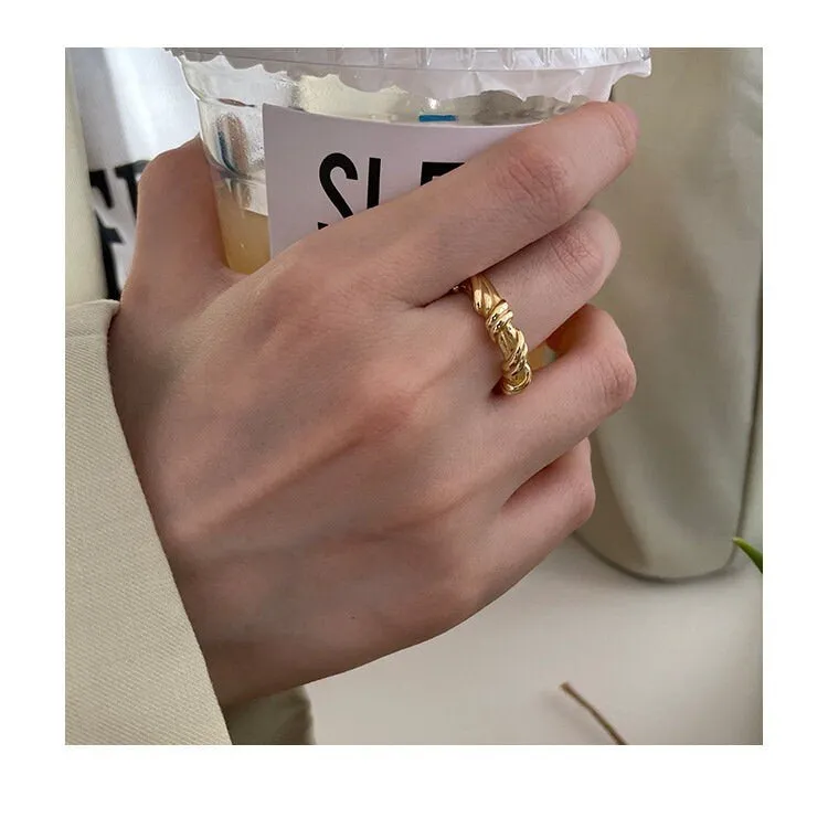 Eléa Twisted Knot Statement Ring, French Girl Aesthetic | Minimalist Chic