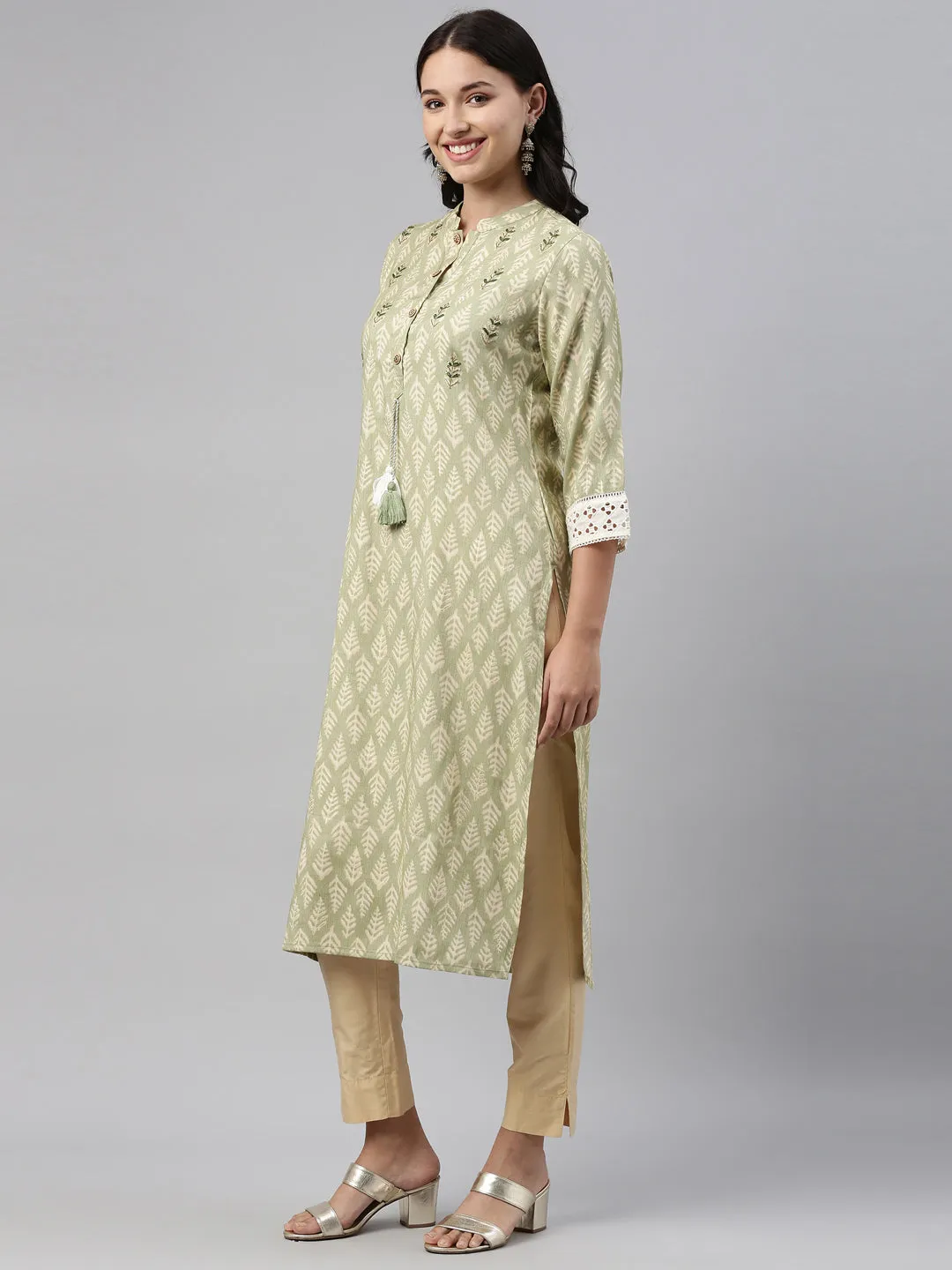 Neeru's Green Color Rayon Fabric Tunic