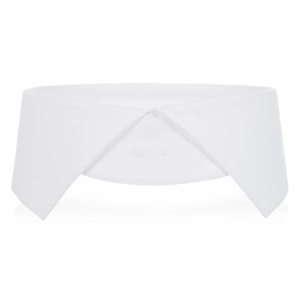 Starched regency collar