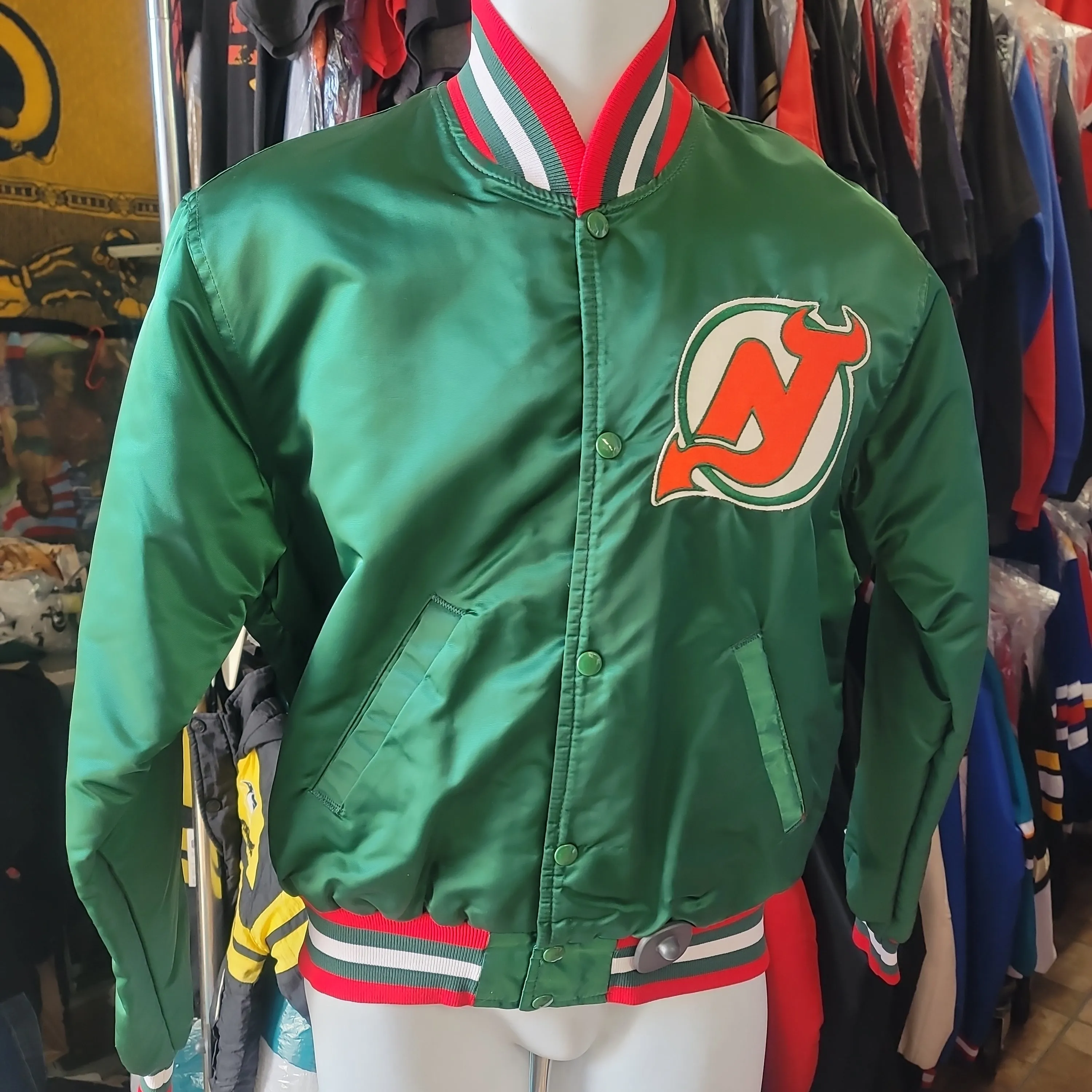 Vintage 80s NEW JERSEY DEVILS NHL Starter Nylon Jacket M (Mint)